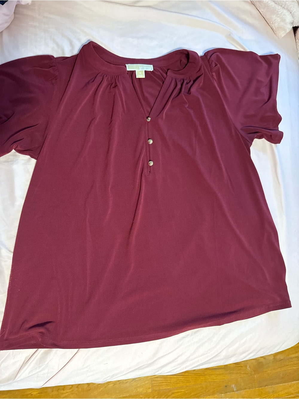 Short-Sleeve Henley Top in Burgundy - 1x